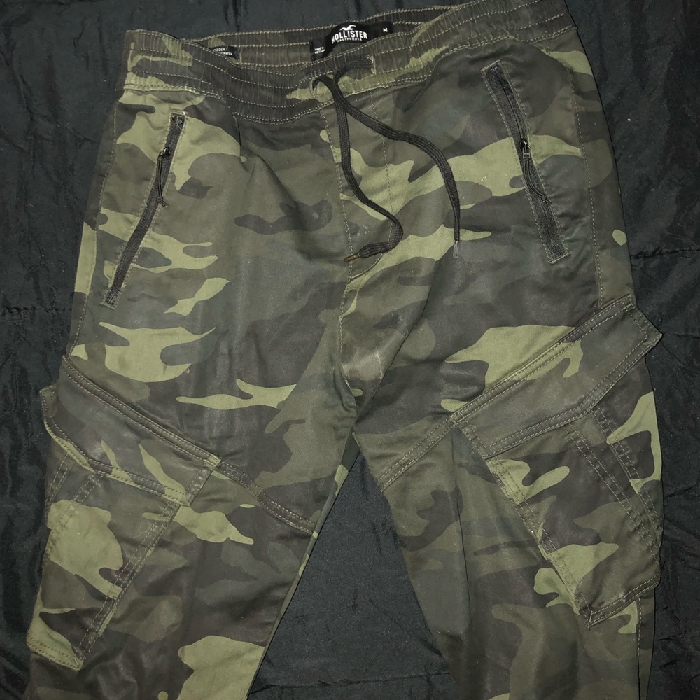 Hollister, M Skinny Camo Joggers